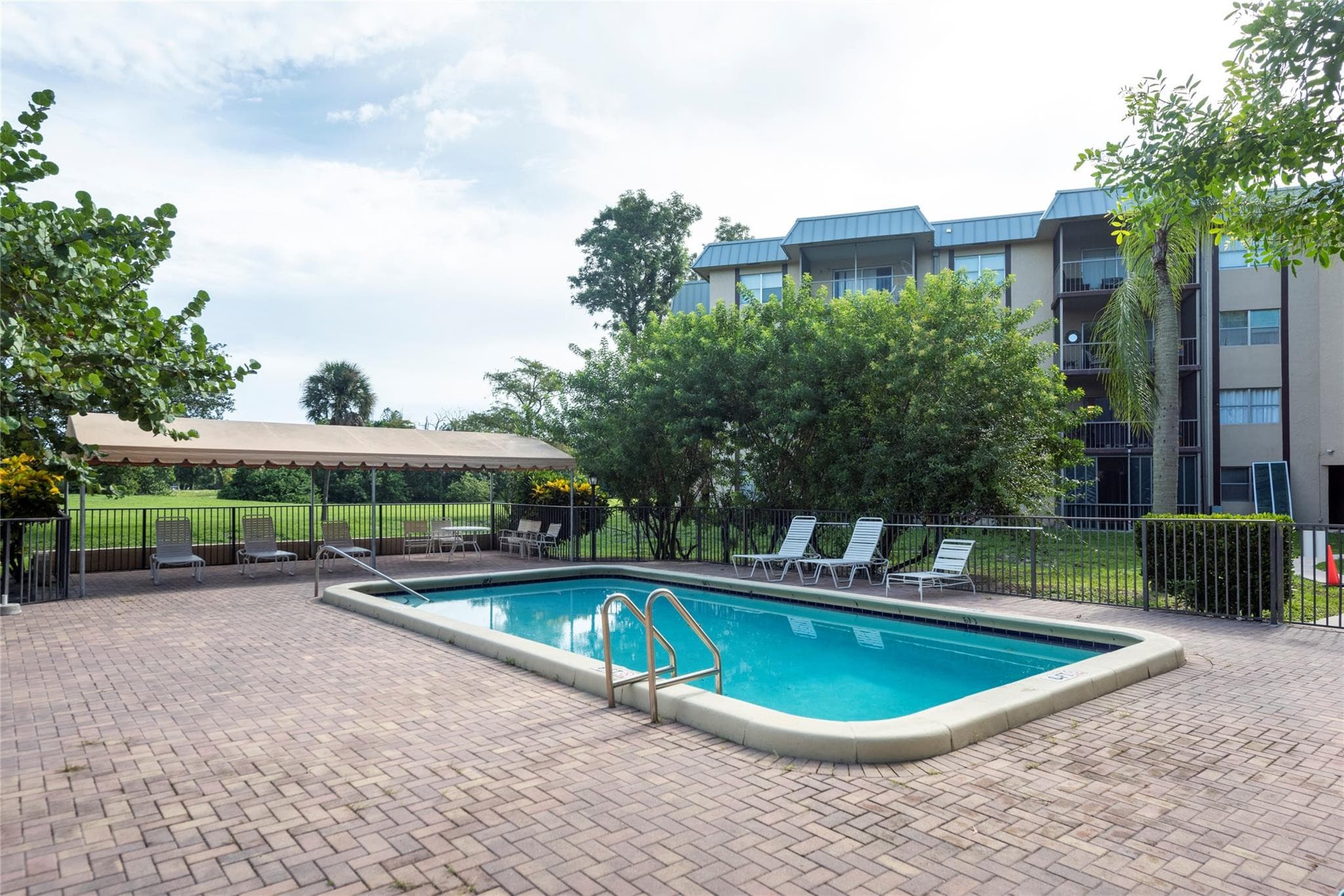 6061 N Falls Circle Drive 102, Lauderhill, FL 33319 — photo 24 of 26
