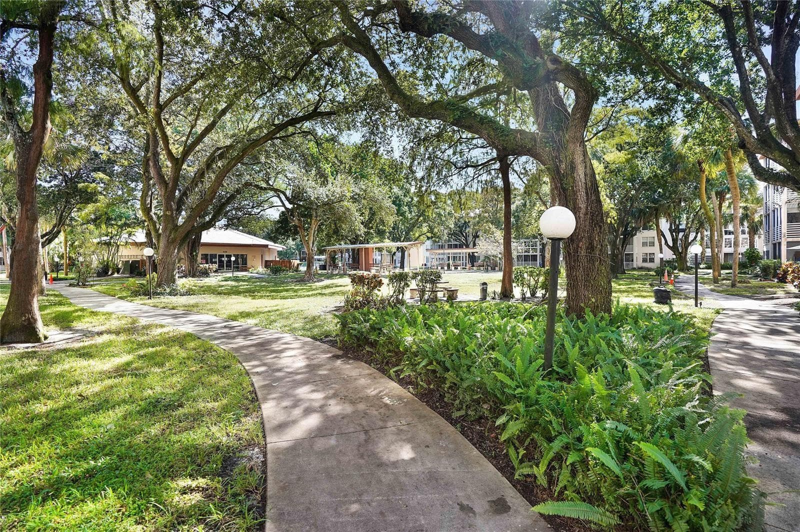 2650 NW 49th Avenue 320, Lauderdale Lakes, FL 33313 — photo 20 of 46