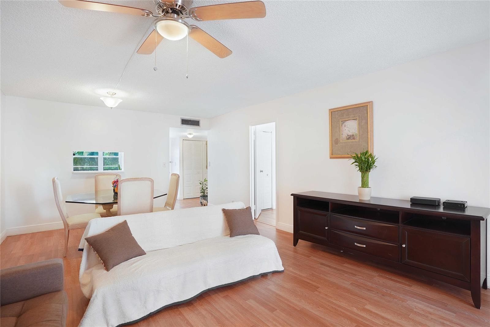 2650 NW 49th Avenue 320, Lauderdale Lakes, FL 33313 — photo 39 of 46
