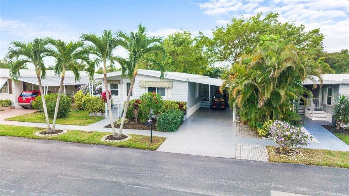 120 NW 51st Street, Deerfield Beach, FL 33064 — photo 1 of 49