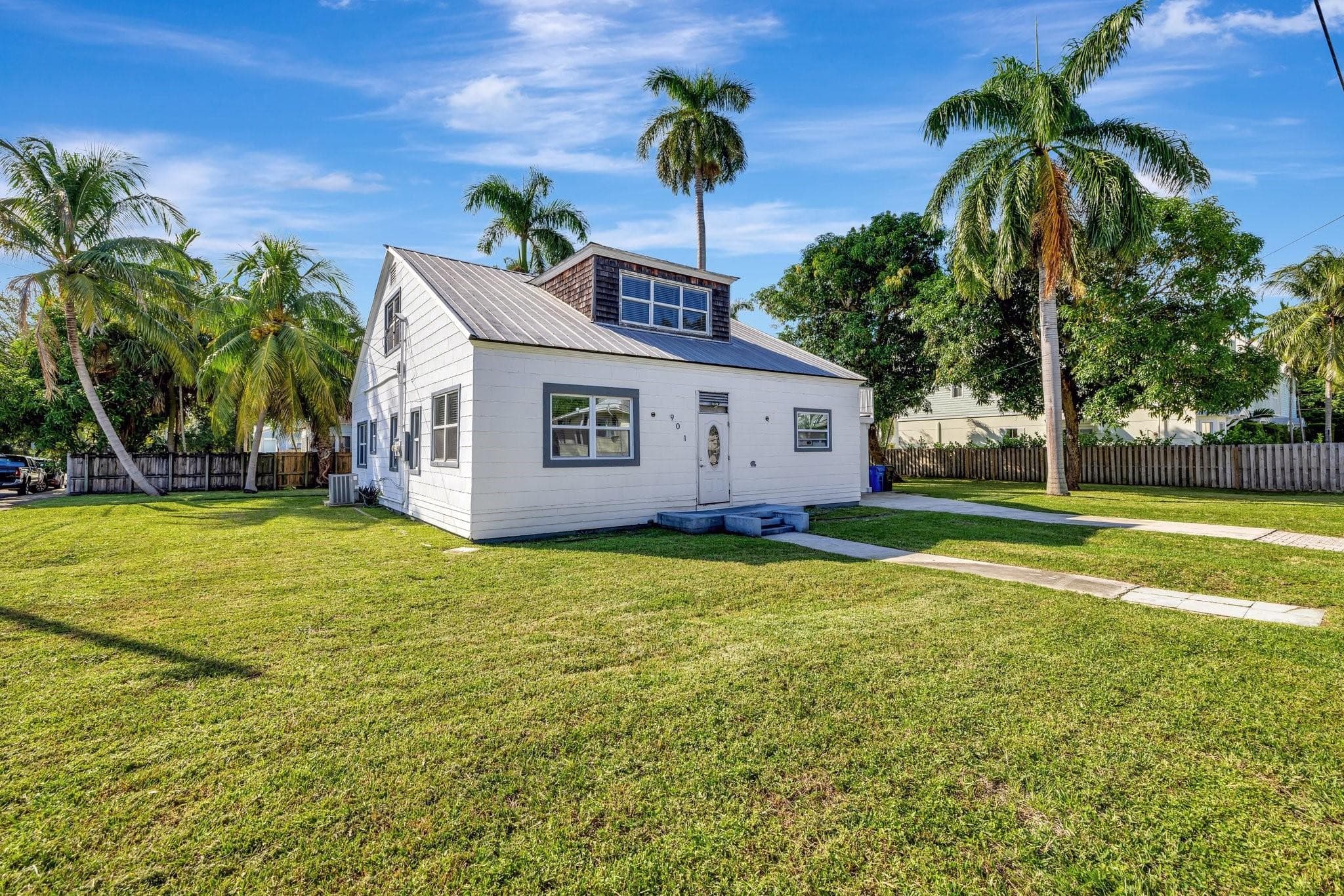 901 W Las Olas Boulevard, Fort Lauderdale, FL 33312 — photo 4 of 53