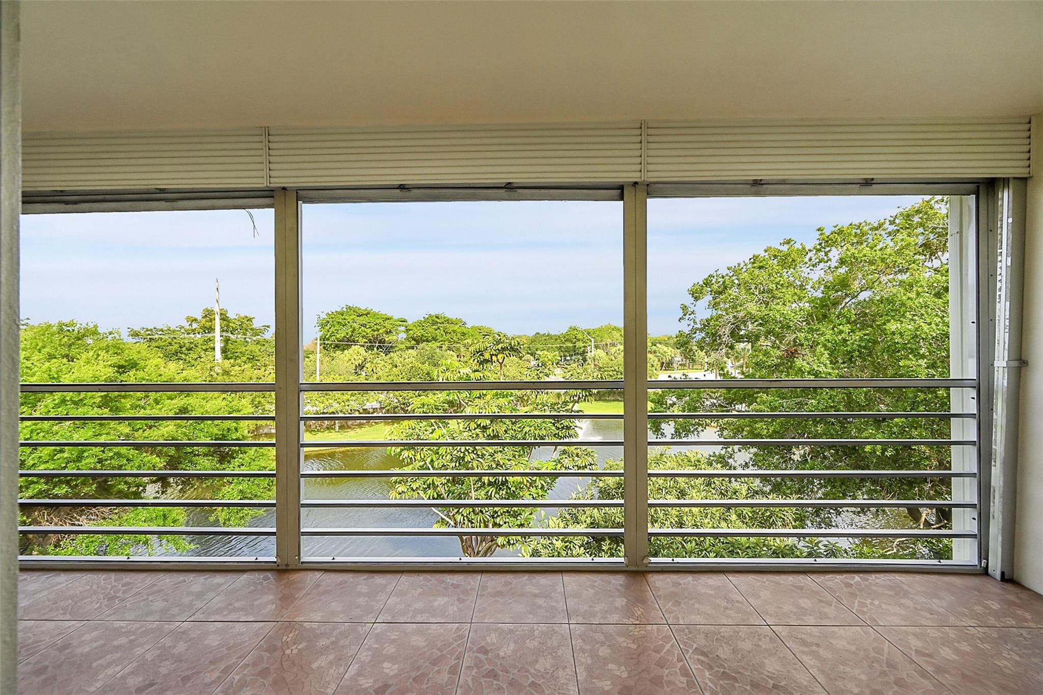 2502 Antigua Terrace J4, Coconut Creek, FL 33066 — photo 1 of 50