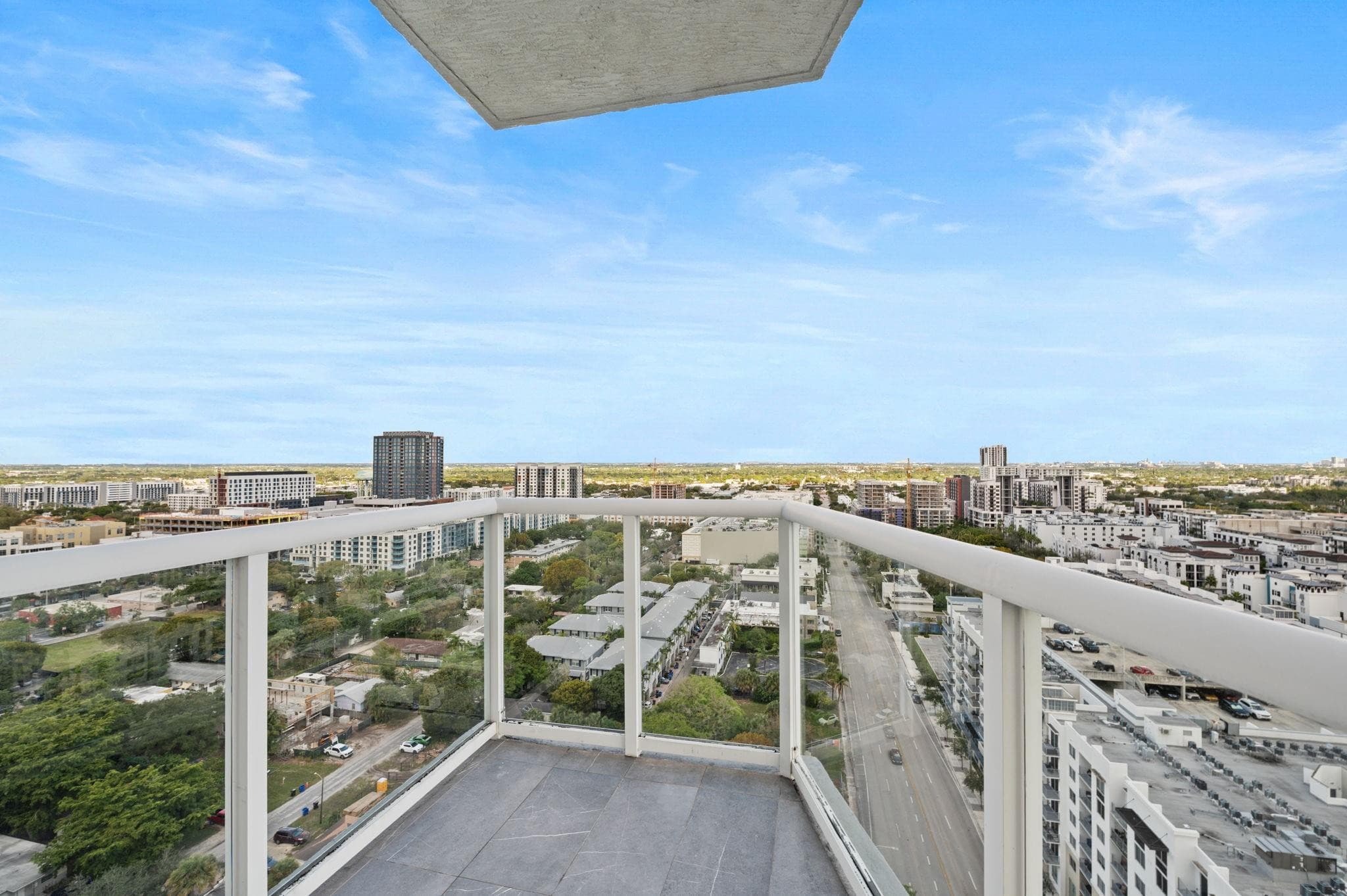 315 NE 3rd Avenue 1907, Fort Lauderdale, FL 33301 — photo 23 of 37