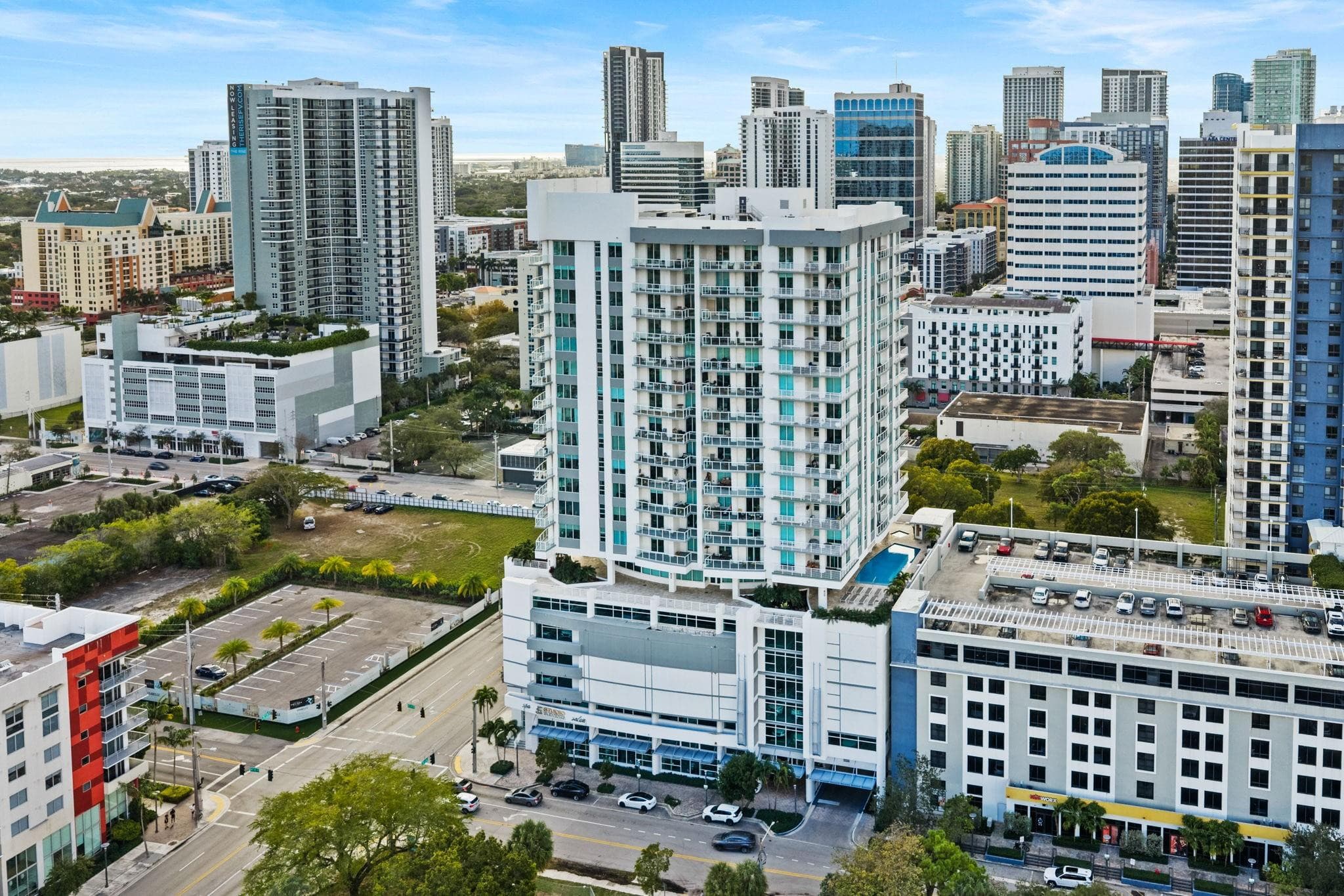 315 NE 3rd Avenue 1907, Fort Lauderdale, FL 33301 — photo 33 of 37