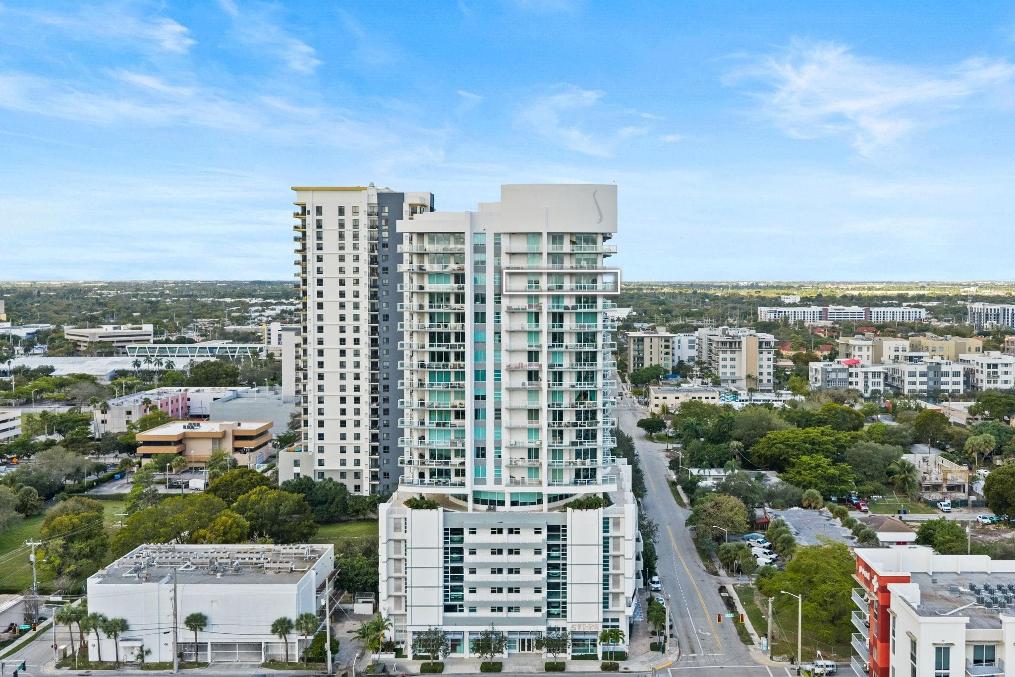 315 NE 3rd Avenue 1907, Fort Lauderdale, FL 33301 — photo 37 of 37