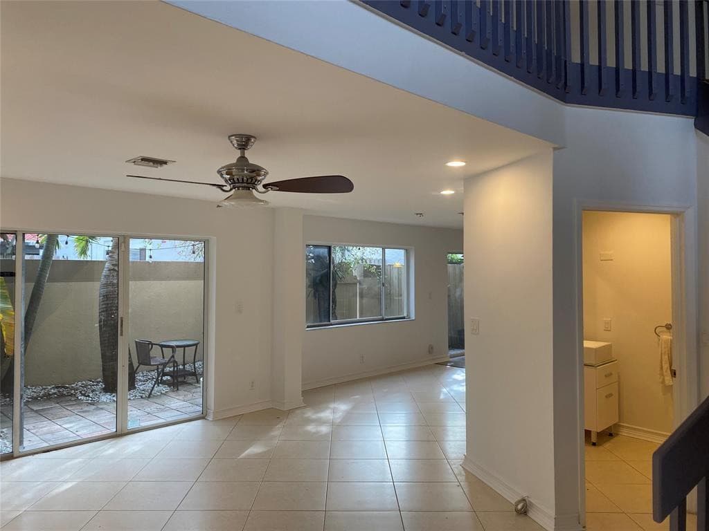 101 SE 15th Avenue E, Fort Lauderdale, FL 33301 — photo 13 of 24