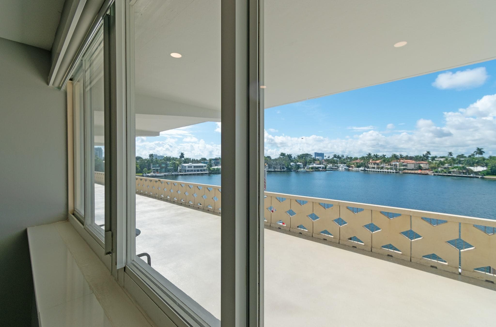 333 Sunset Drive 105, Fort Lauderdale, FL 33301 — photo 16 of 31