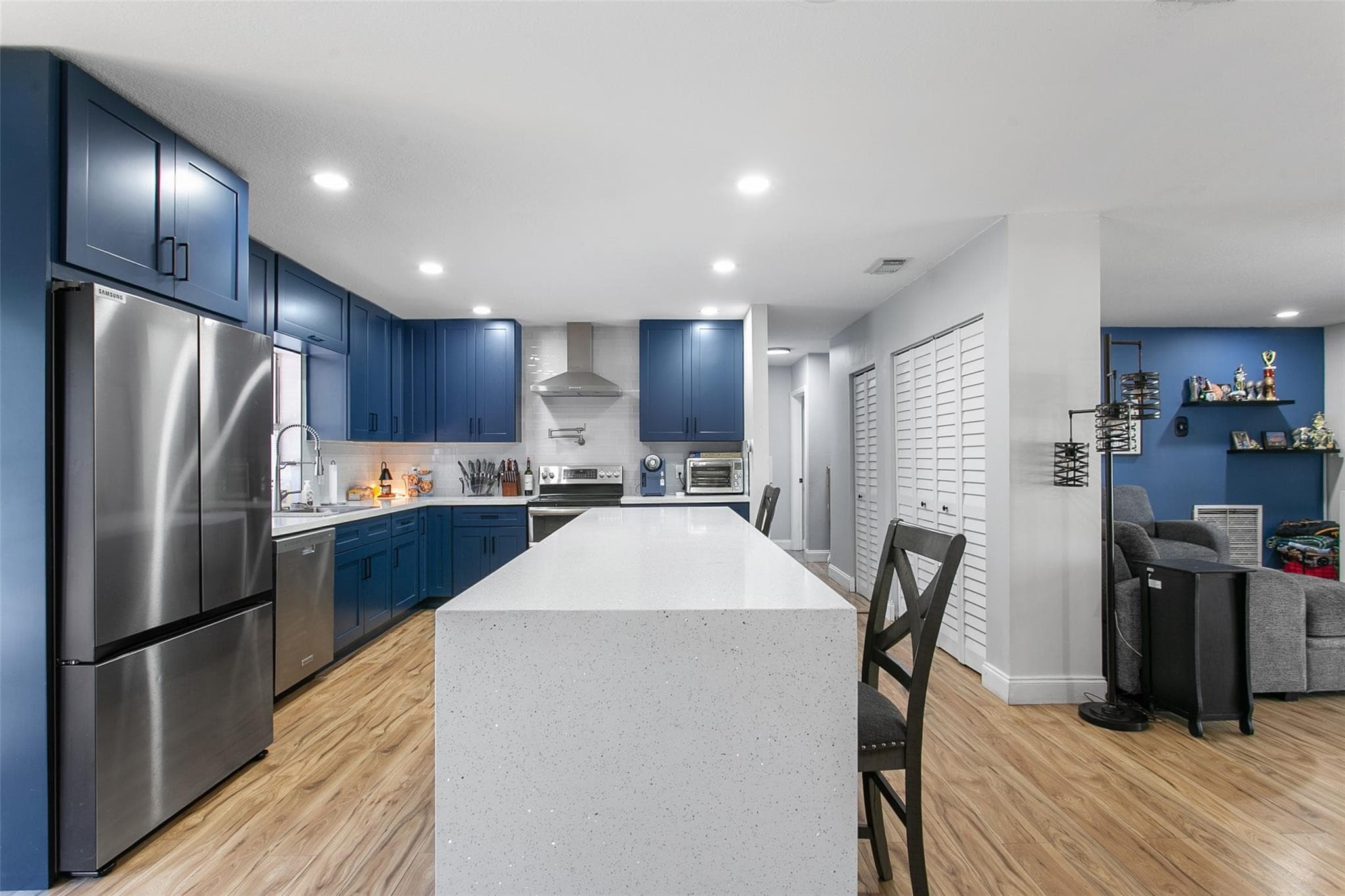 846 Ramblewood Drive, Coral Springs, FL 33071 — photo 6 of 12