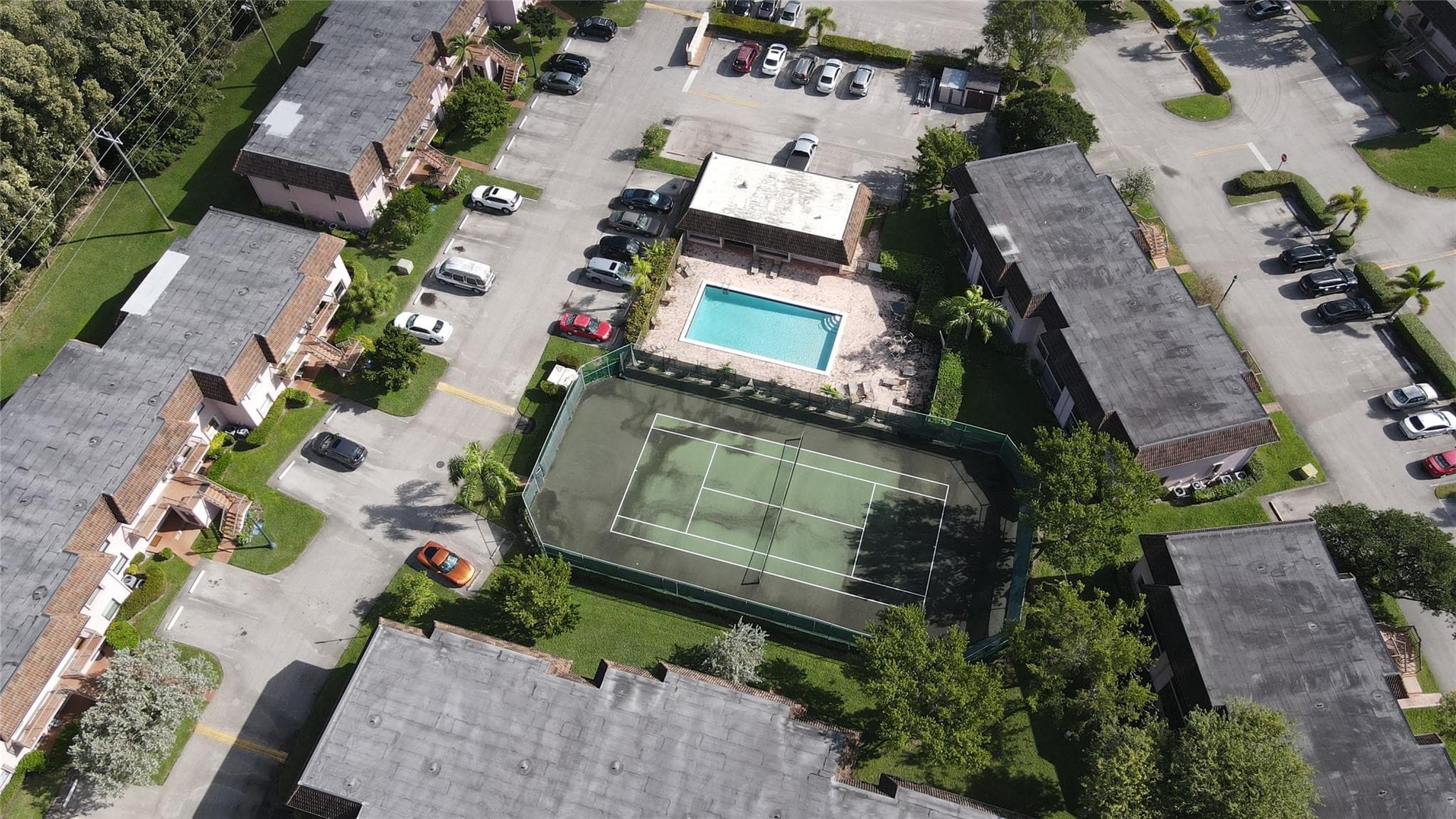 1156 NW 106th Terrace 204, Hollywood, FL 33026 — photo 26 of 37