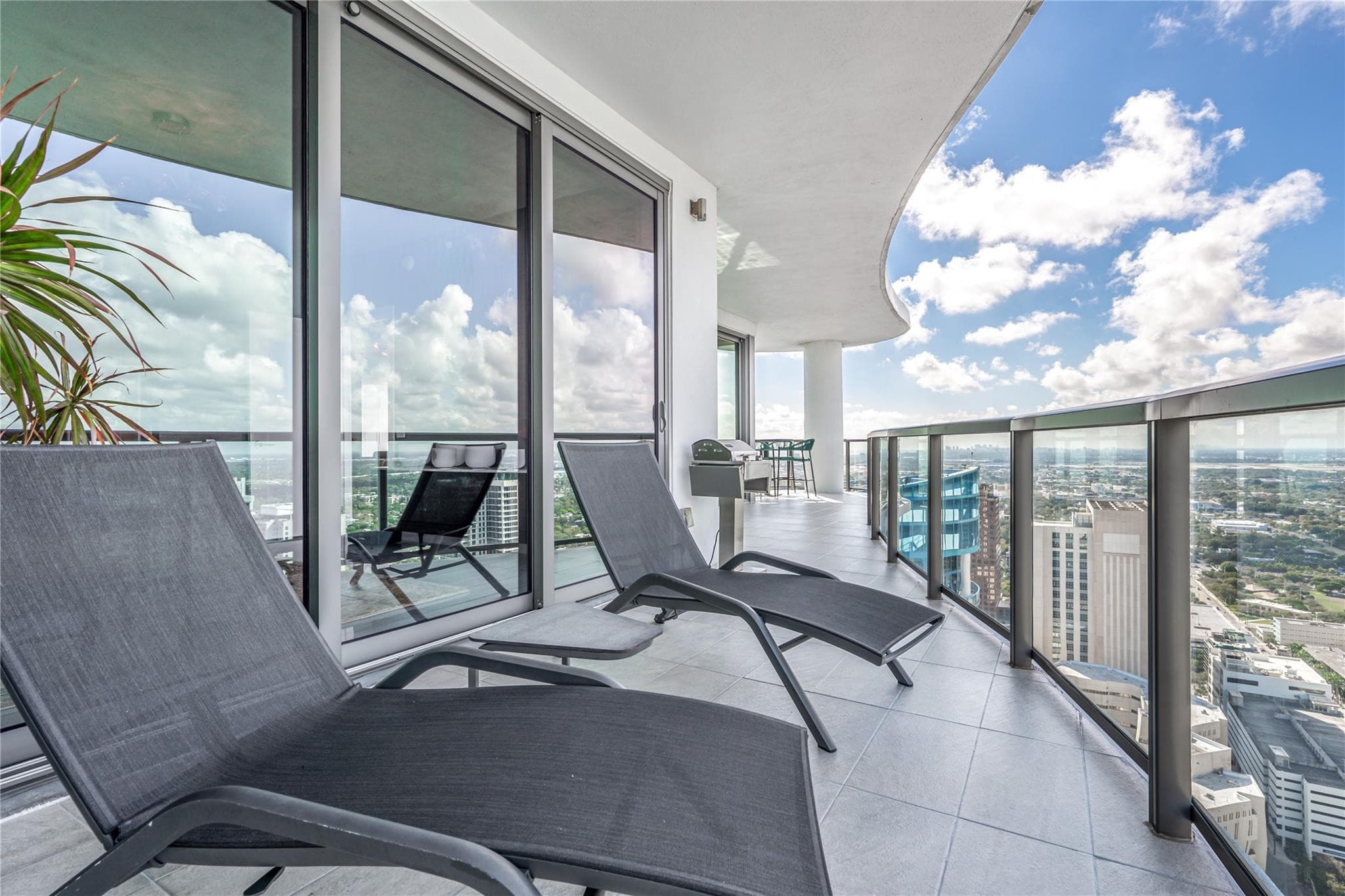 100 E Las Olas Boulevard 4604, Fort Lauderdale, FL 33301 — photo 17 of 57