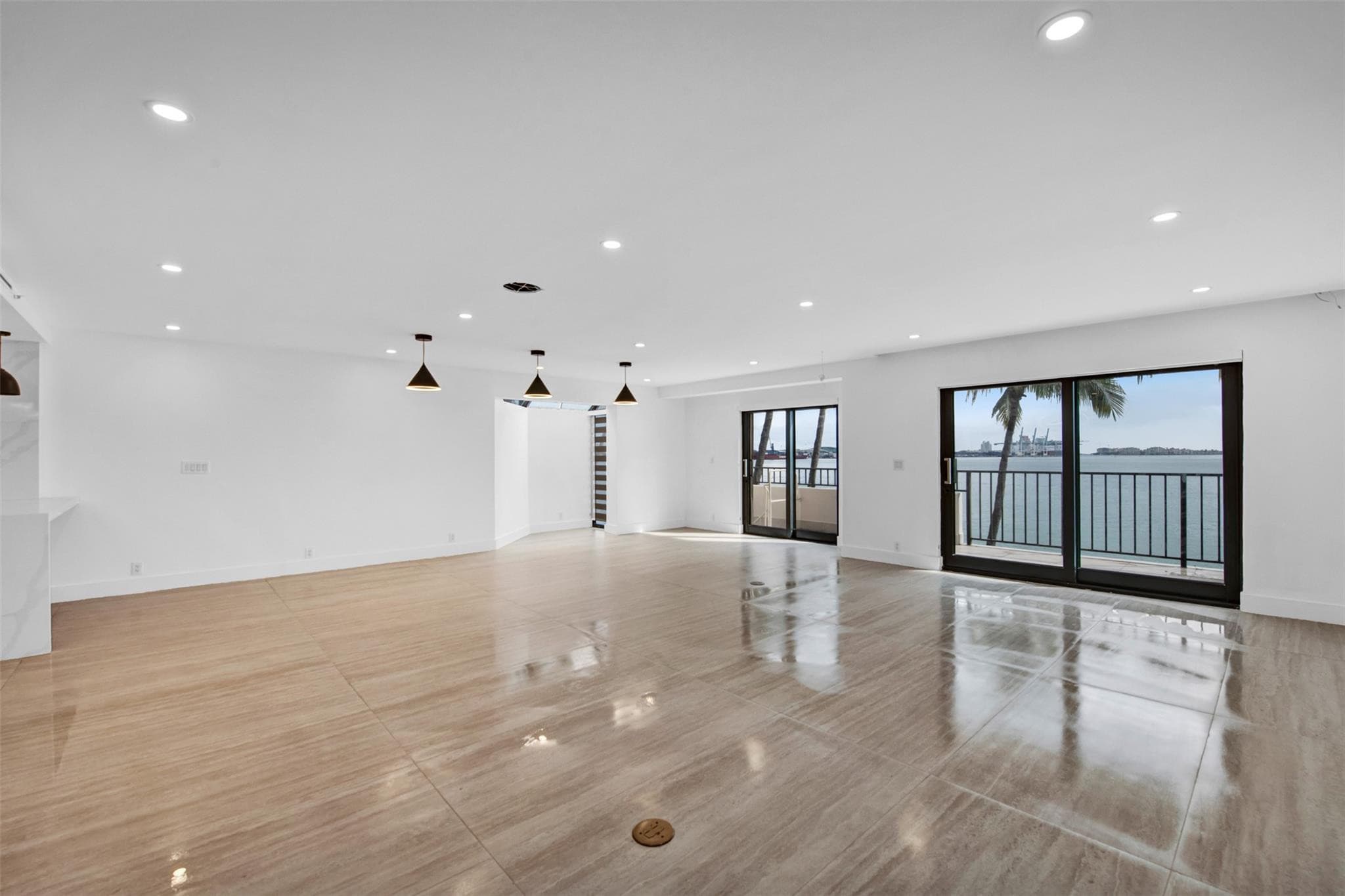 520 E Brickell Key Drive BH25, Miami, FL 33131 — photo 11 of 46