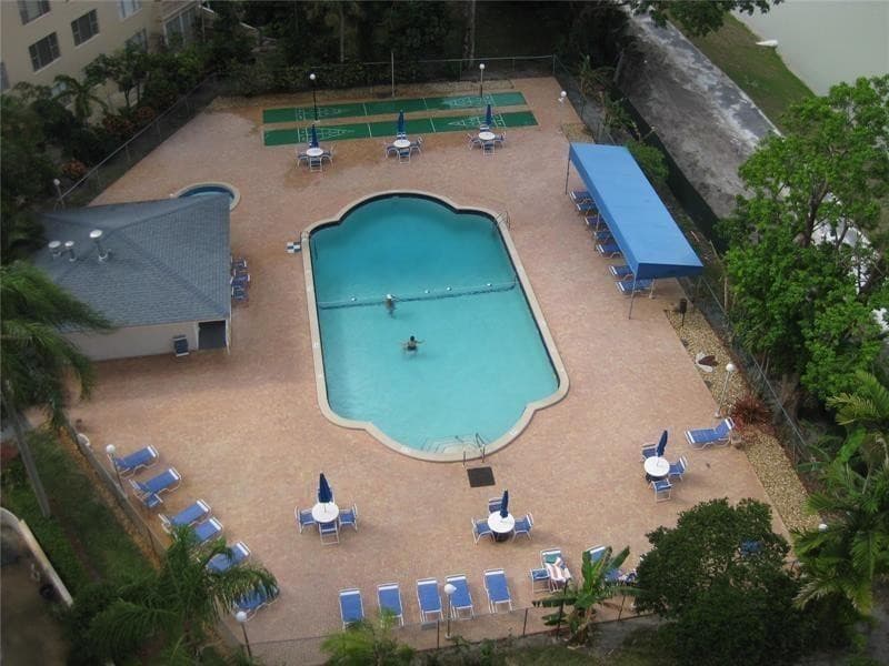 3850 Washington Street 703, Hollywood, FL 33021 — photo 11 of 20