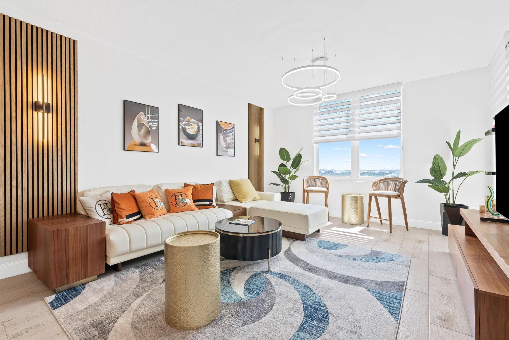 511 SE 5th Avenue 1709, Fort Lauderdale, FL 33301 — photo 1 of 43