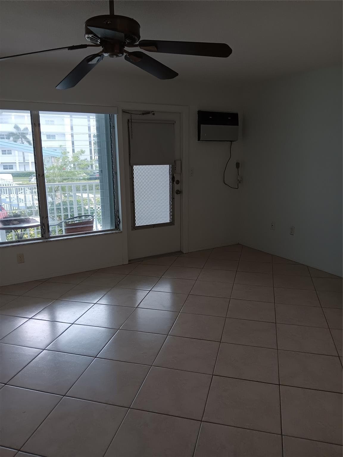 1110 N Riverside Drive 26, Pompano Beach, FL 33062 — photo 3 of 19