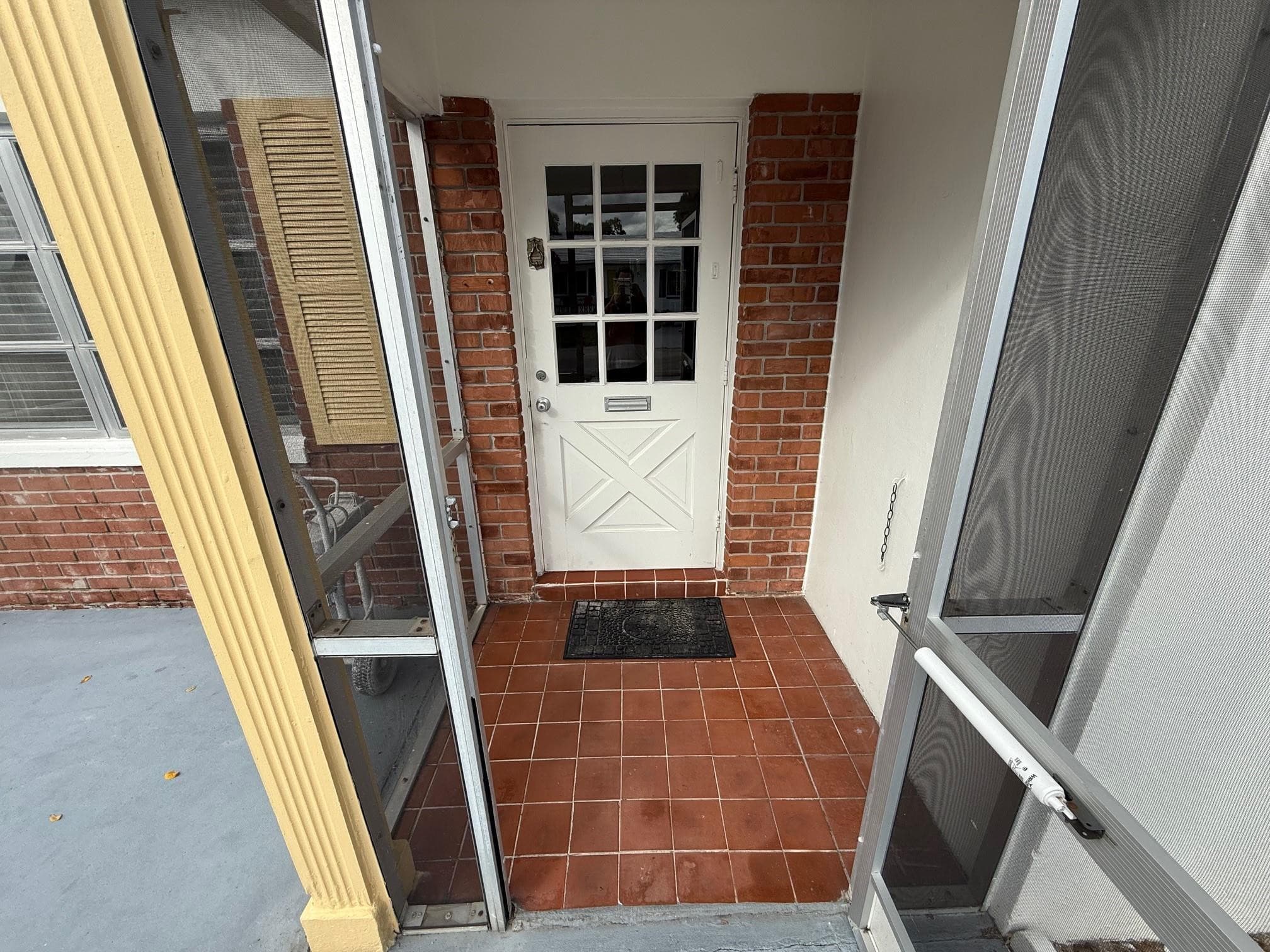 6805 NW 75th Drive, Tamarac, FL 33321 — photo 3 of 28