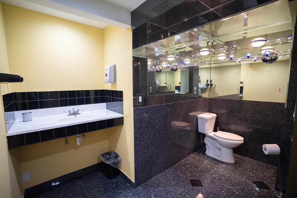 441 S Federal Highway, Deerfield Beach, FL 33441 — photo 20 of 22