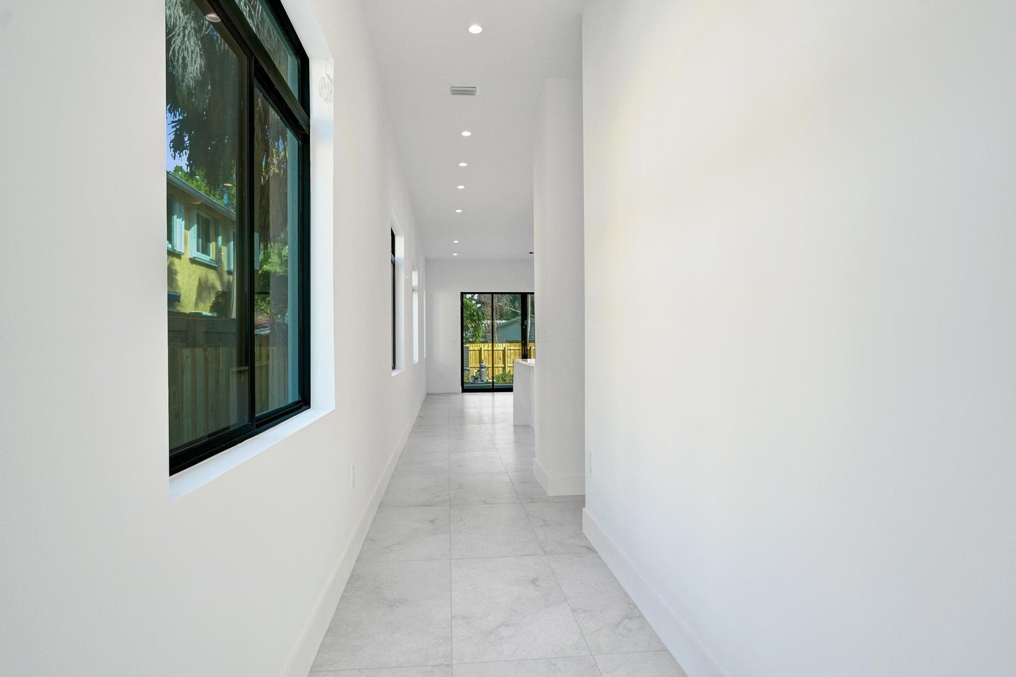 602 SW 7th Avenue, Fort Lauderdale, FL 33315 — photo 6 of 55