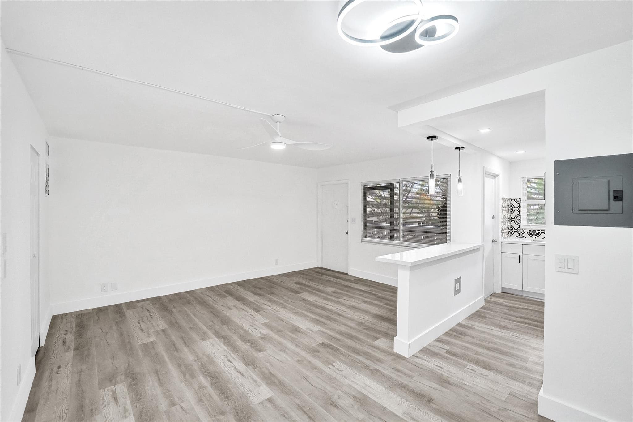 1425 Arthur Street 202A, Hollywood, FL 33020 — photo 15 of 48