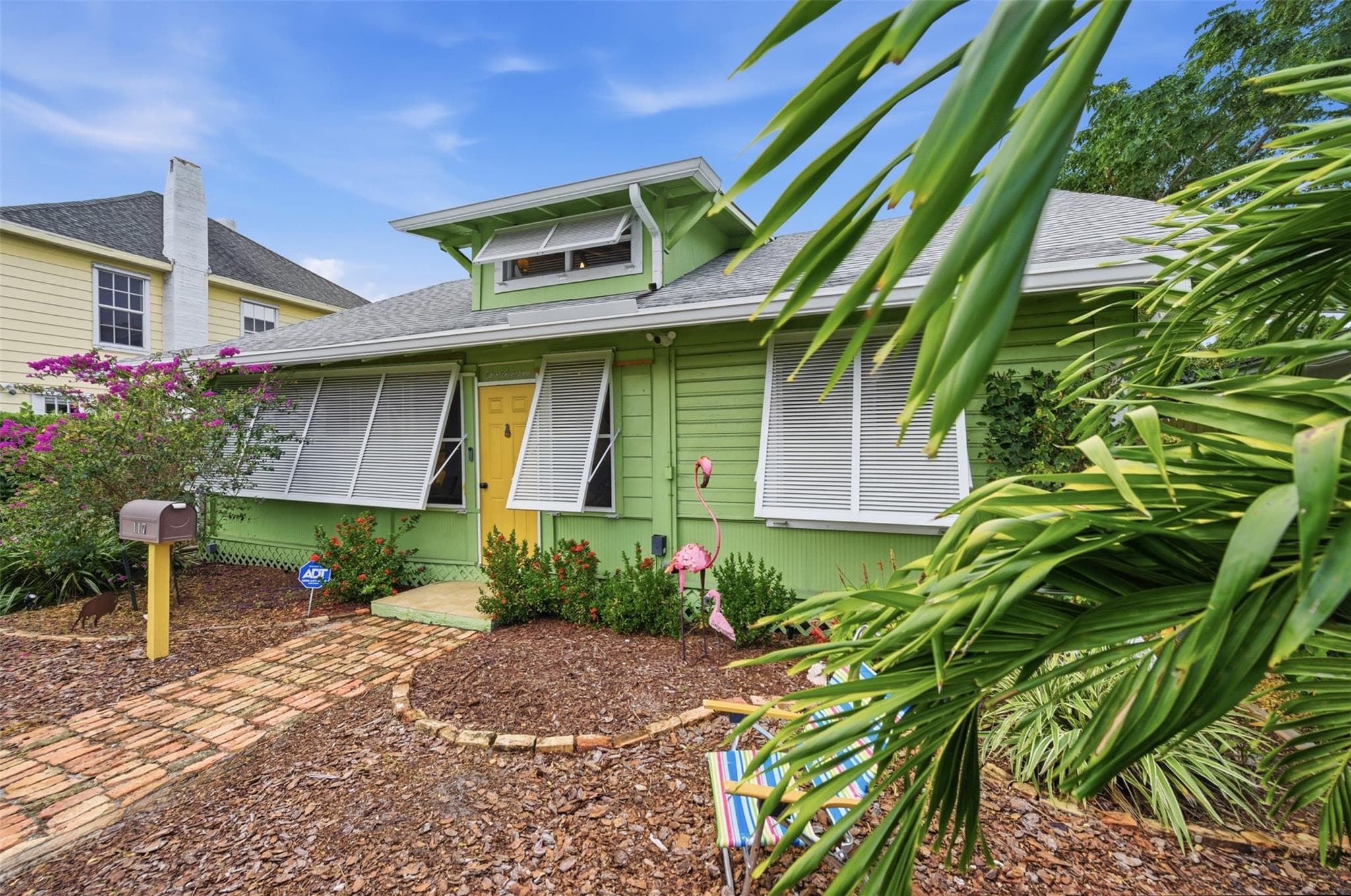 117 S Palmway, Lake Worth Beach, FL 33460 — photo 4 of 35
