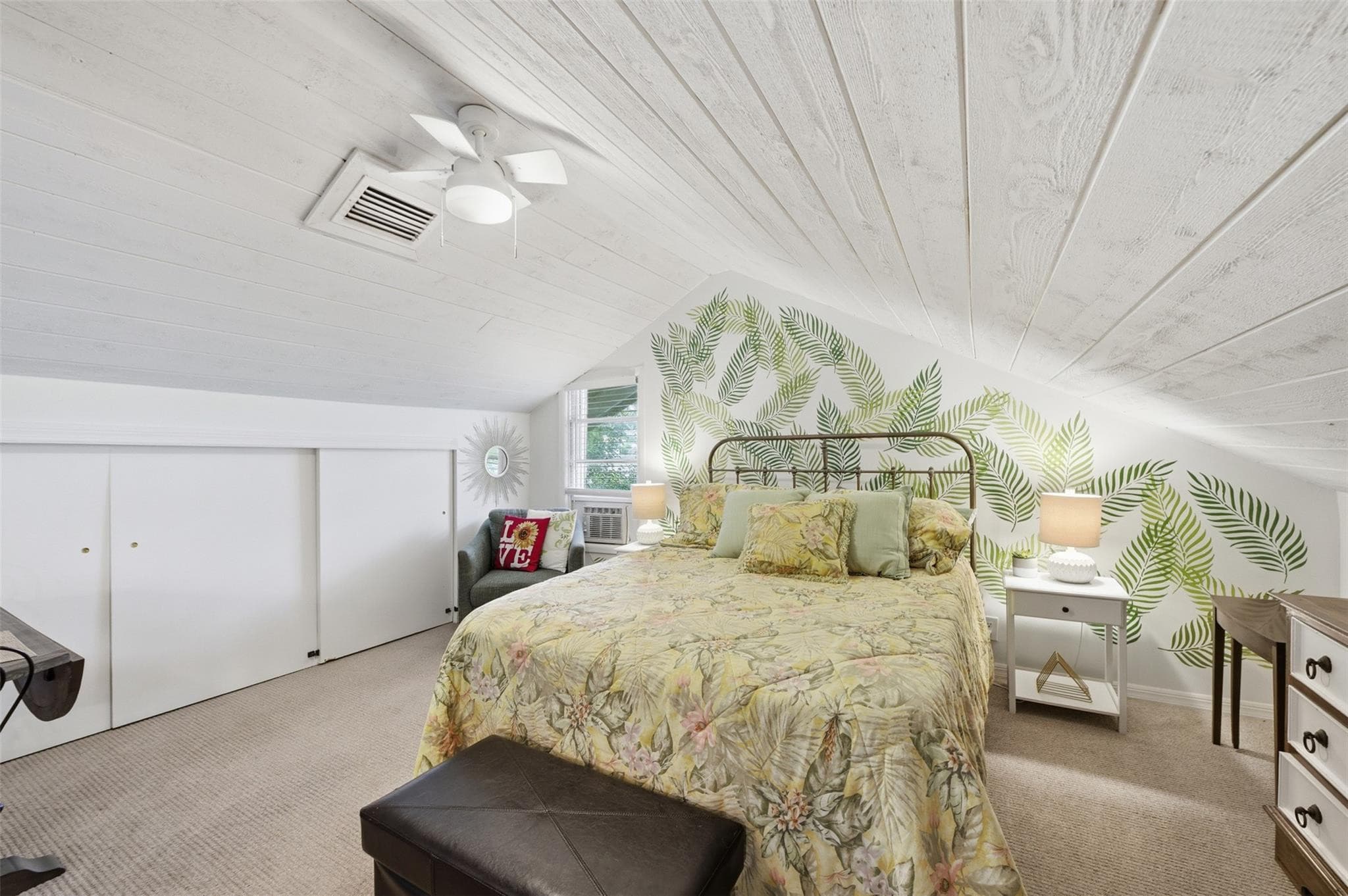 117 S Palmway, Lake Worth Beach, FL 33460 — photo 9 of 35
