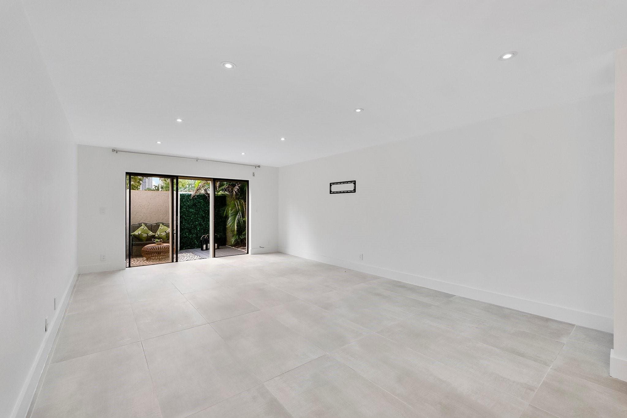 555 NE 7th Avenue 5a, Fort Lauderdale, FL 33301 — photo 12 of 29