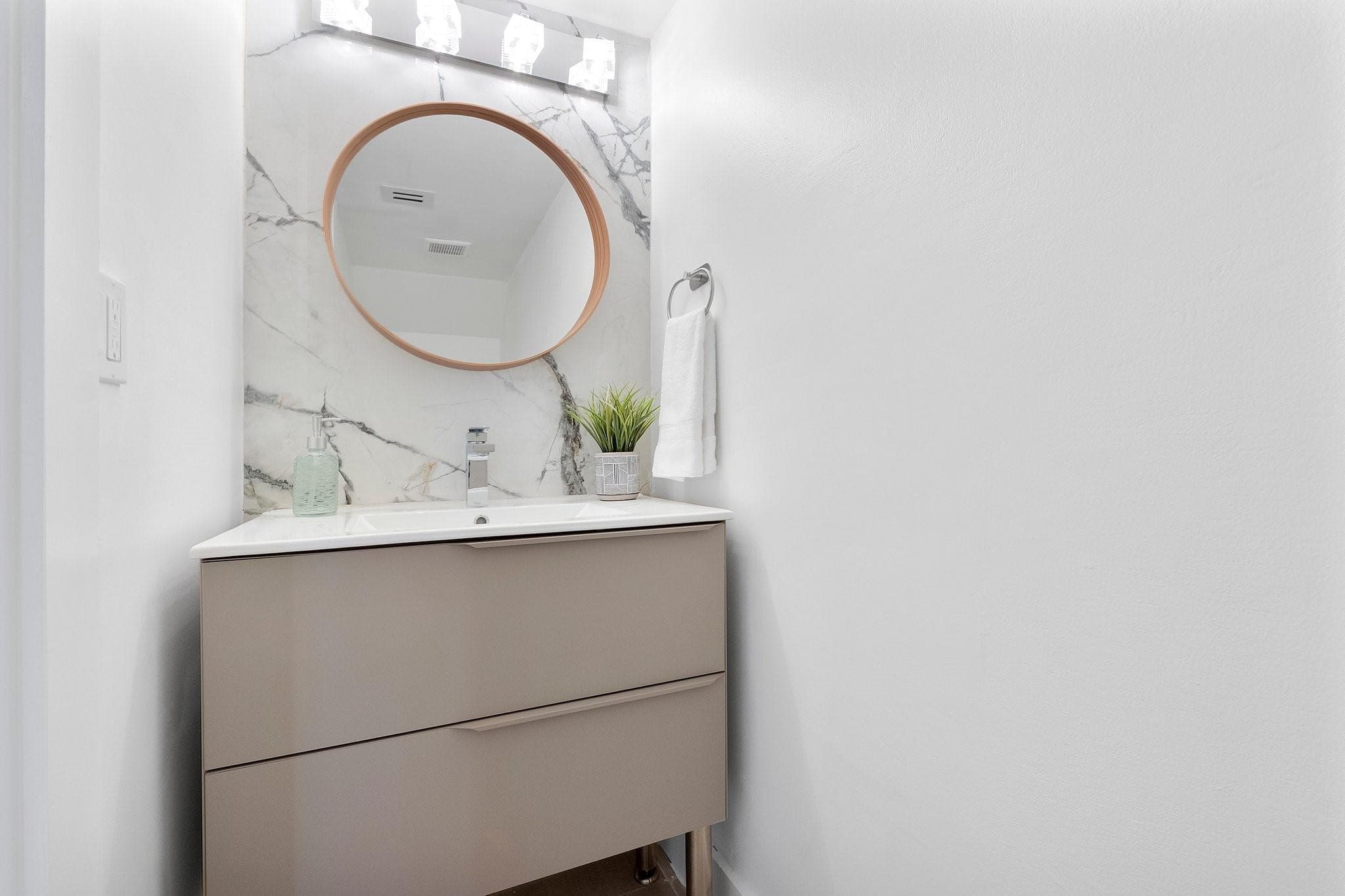 555 NE 7th Avenue 5a, Fort Lauderdale, FL 33301 — photo 13 of 29