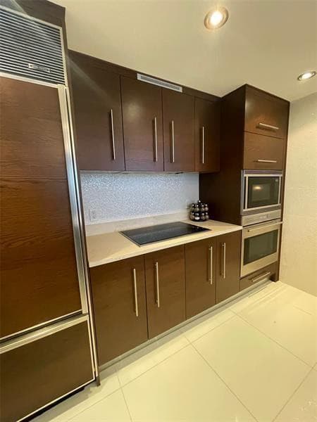 465 Brickell Avenue 1201, Miami, FL 33131 — photo 6 of 30