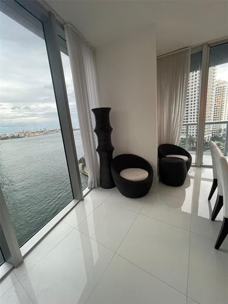 465 Brickell Avenue 1201, Miami, FL 33131 — photo 8 of 30