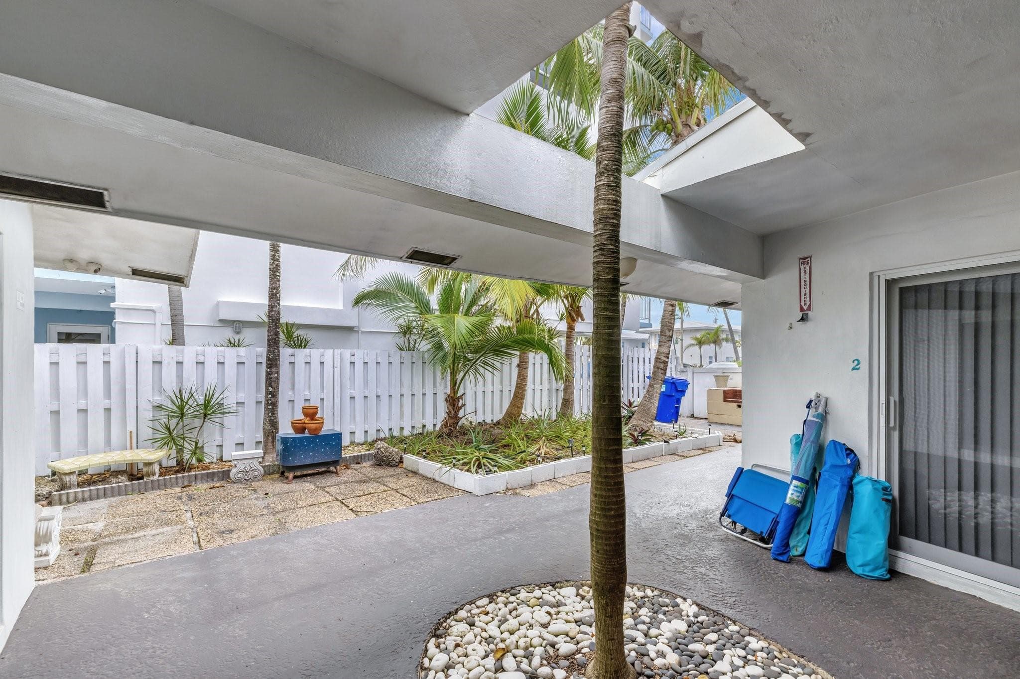 4548 N Ocean 3, Lauderdale-By-The-Sea, FL 33313 — photo 9 of 48