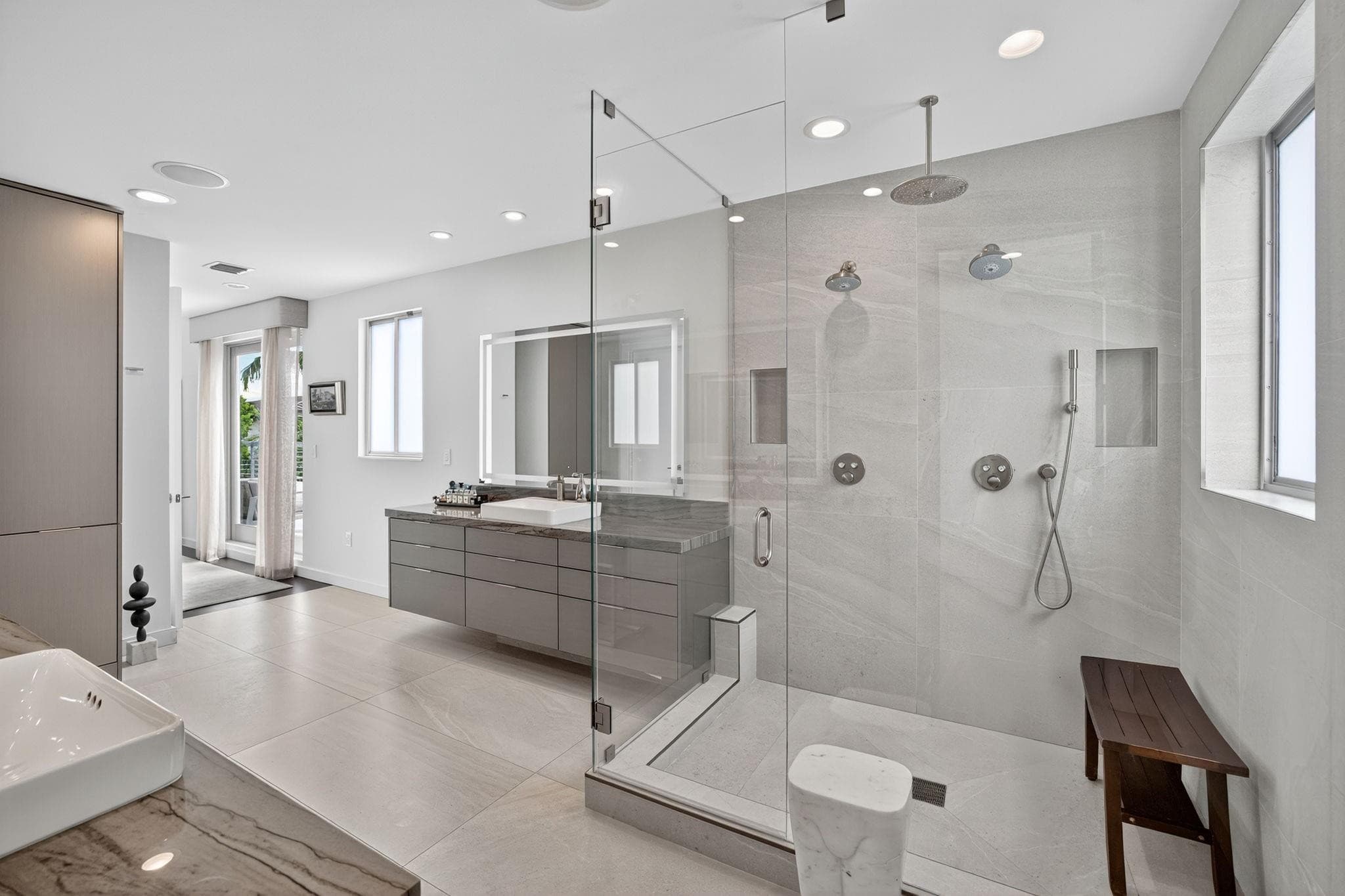 2401 N Atlantic Boulevard, Fort Lauderdale, FL 33305 — photo 46 of 100
