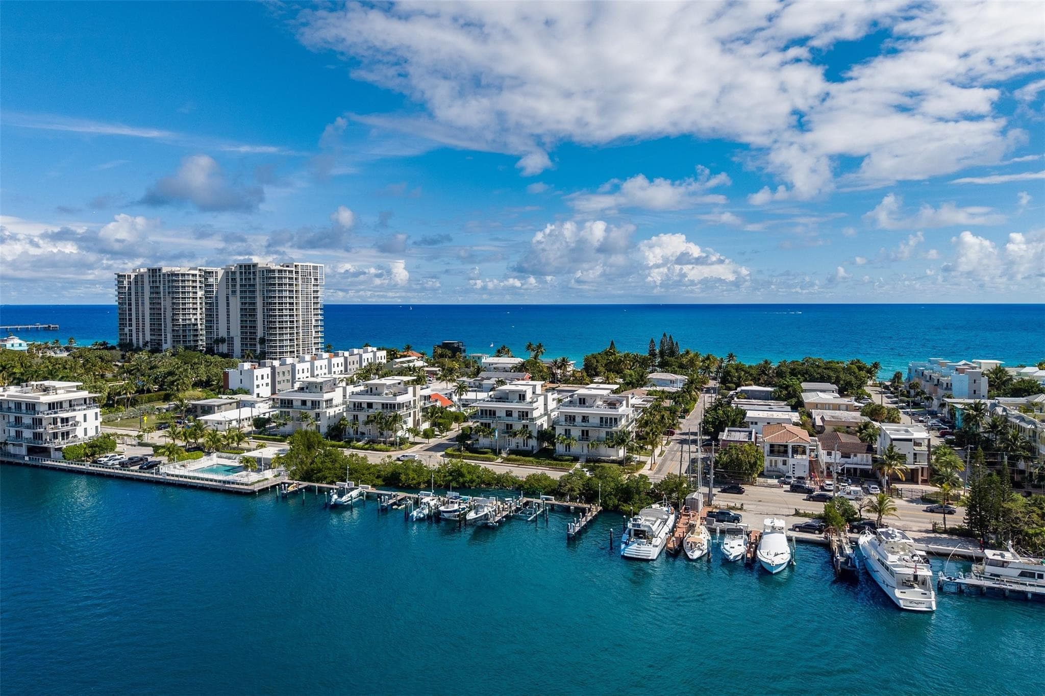 350 Desoto Street, Hollywood, FL 33019 — photo 1 of 62