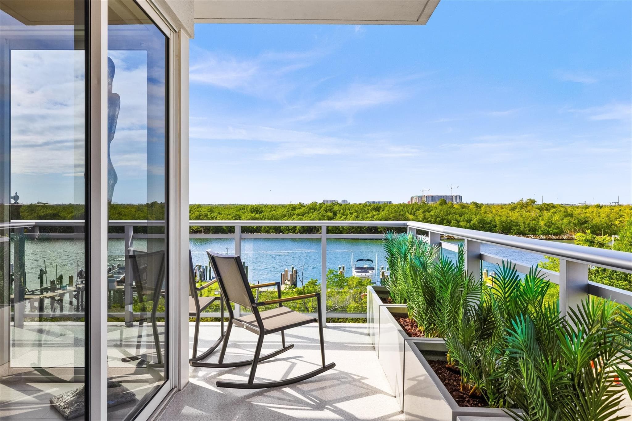 350 Desoto Street, Hollywood, FL 33019 — photo 32 of 62