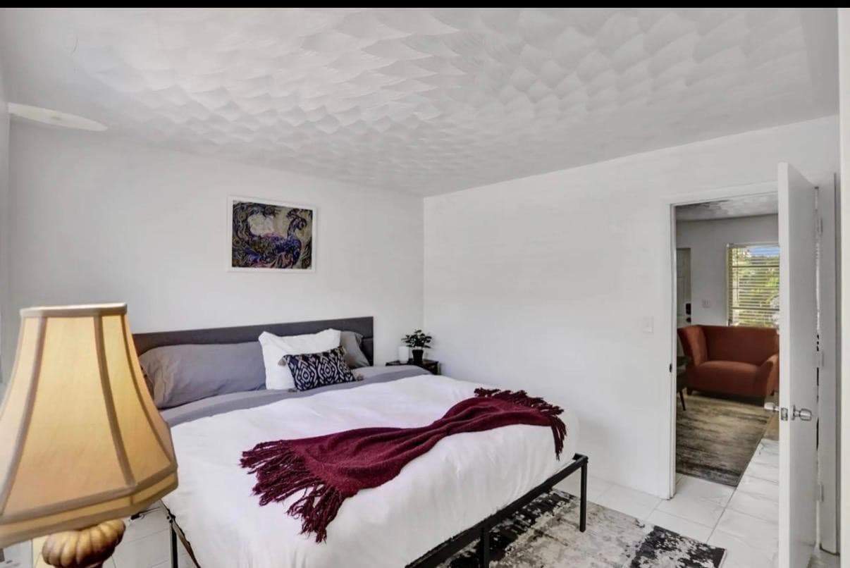 820 NE 16th Avenue 2, Fort Lauderdale, FL 33304 — photo 4 of 8