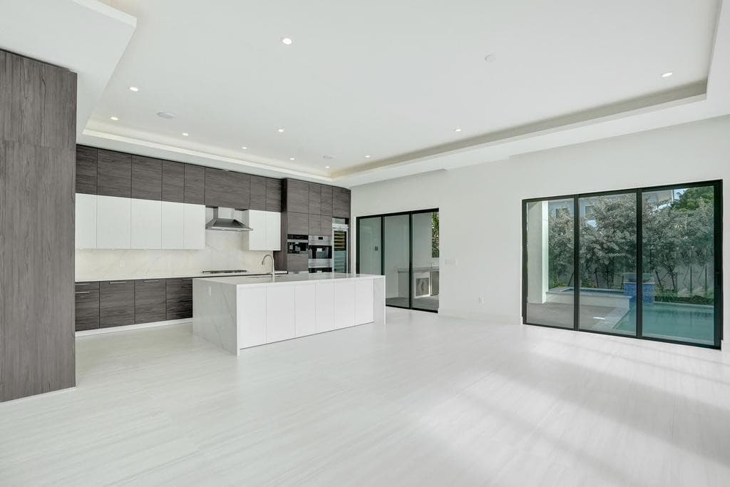 4524 Seagrape Drive 2 South, Lauderdale-By-The-Sea, FL 33308 — photo 10 of 54