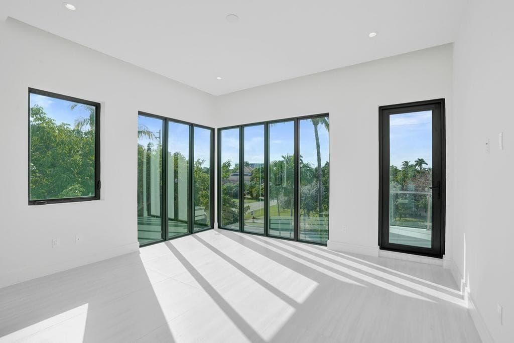4524 Seagrape Drive 2 South, Lauderdale-By-The-Sea, FL 33308 — photo 32 of 54