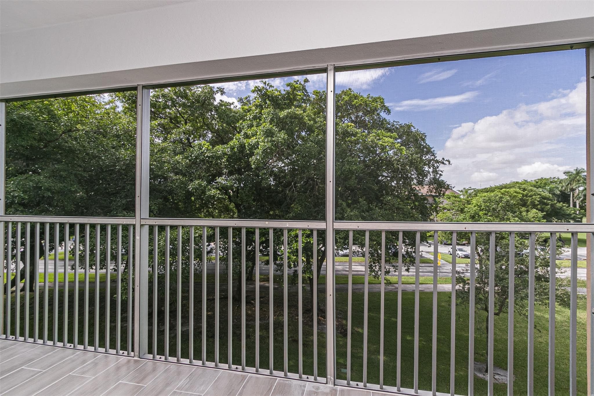 12600 SW 5th Court 408L, Pembroke Pines, FL 33027 — photo 37 of 40
