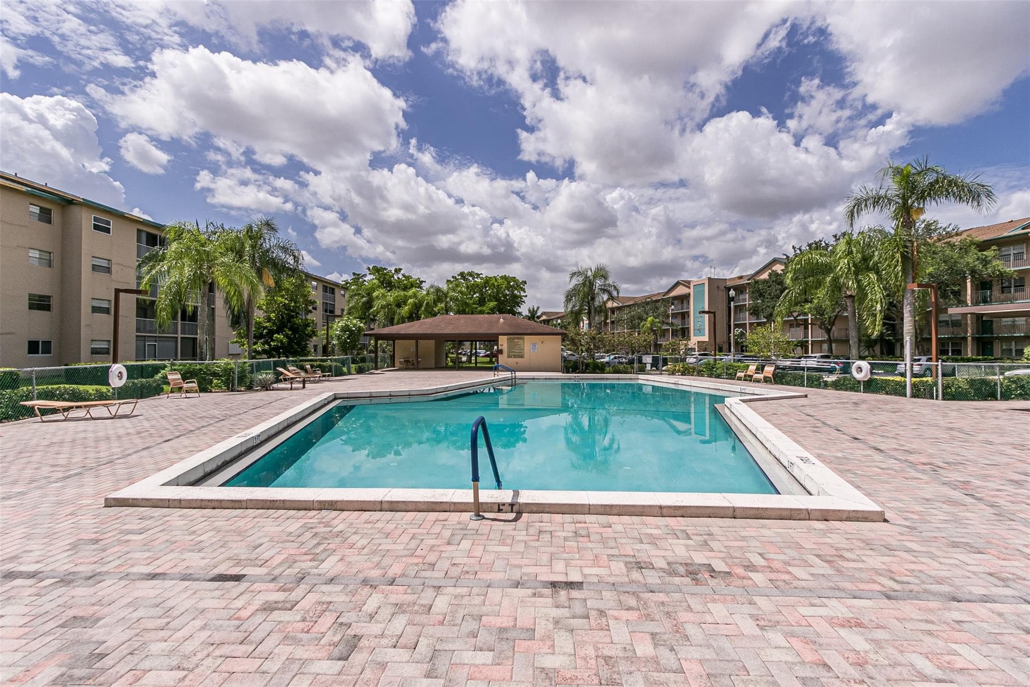 12600 SW 5th Court 408L, Pembroke Pines, FL 33027 — photo 38 of 40