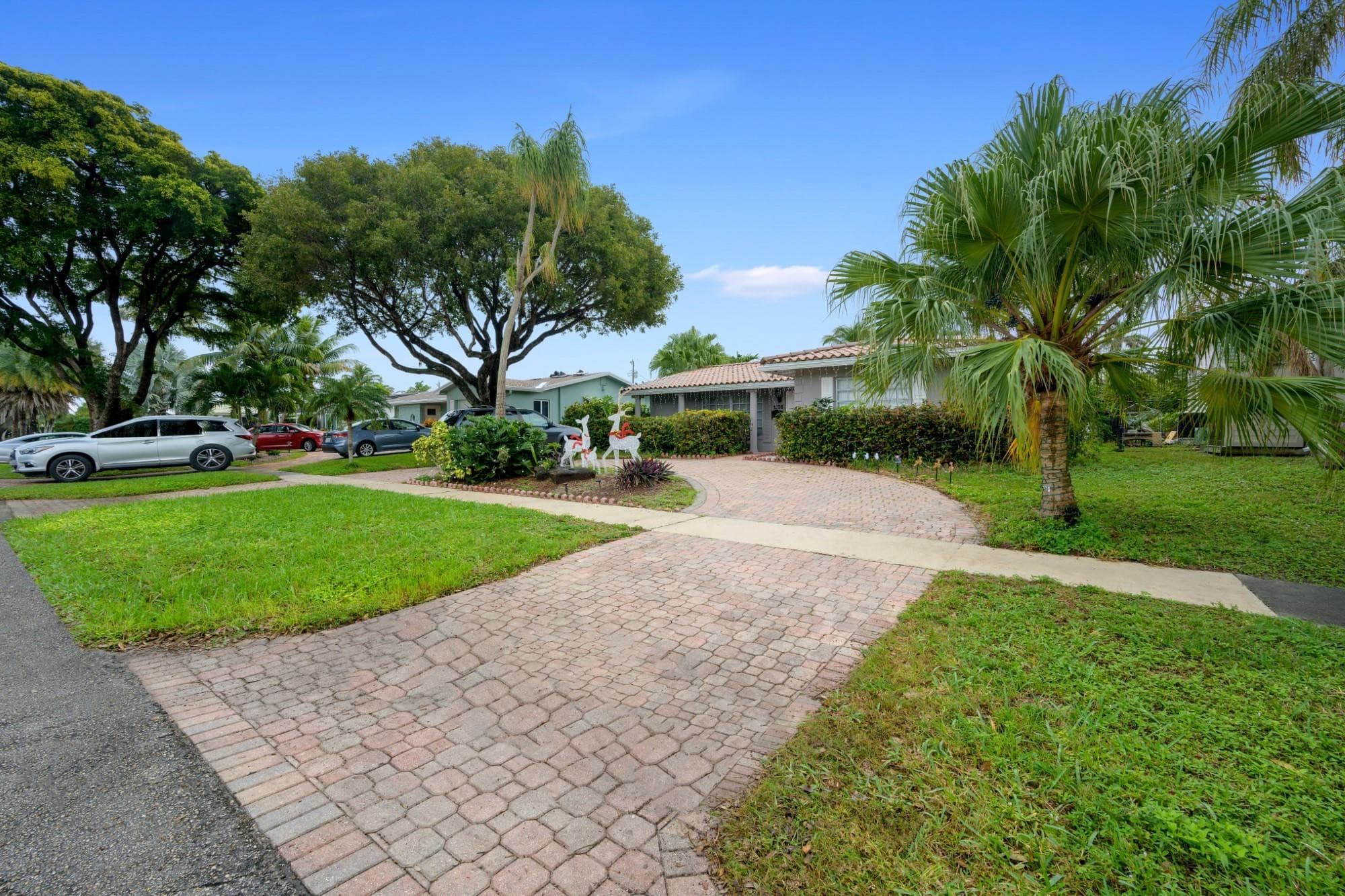 1336 Funston Street, Hollywood, FL 33019 — photo 8 of 51