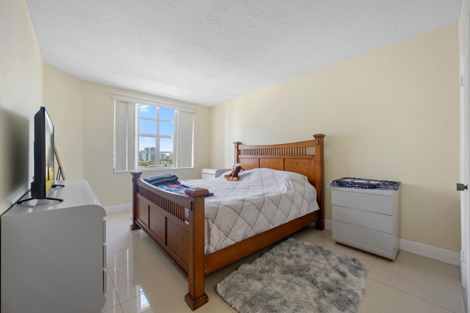 1980 S Ocean Drive 15l, Hallandale Beach, FL 33009 — photo 13 of 21