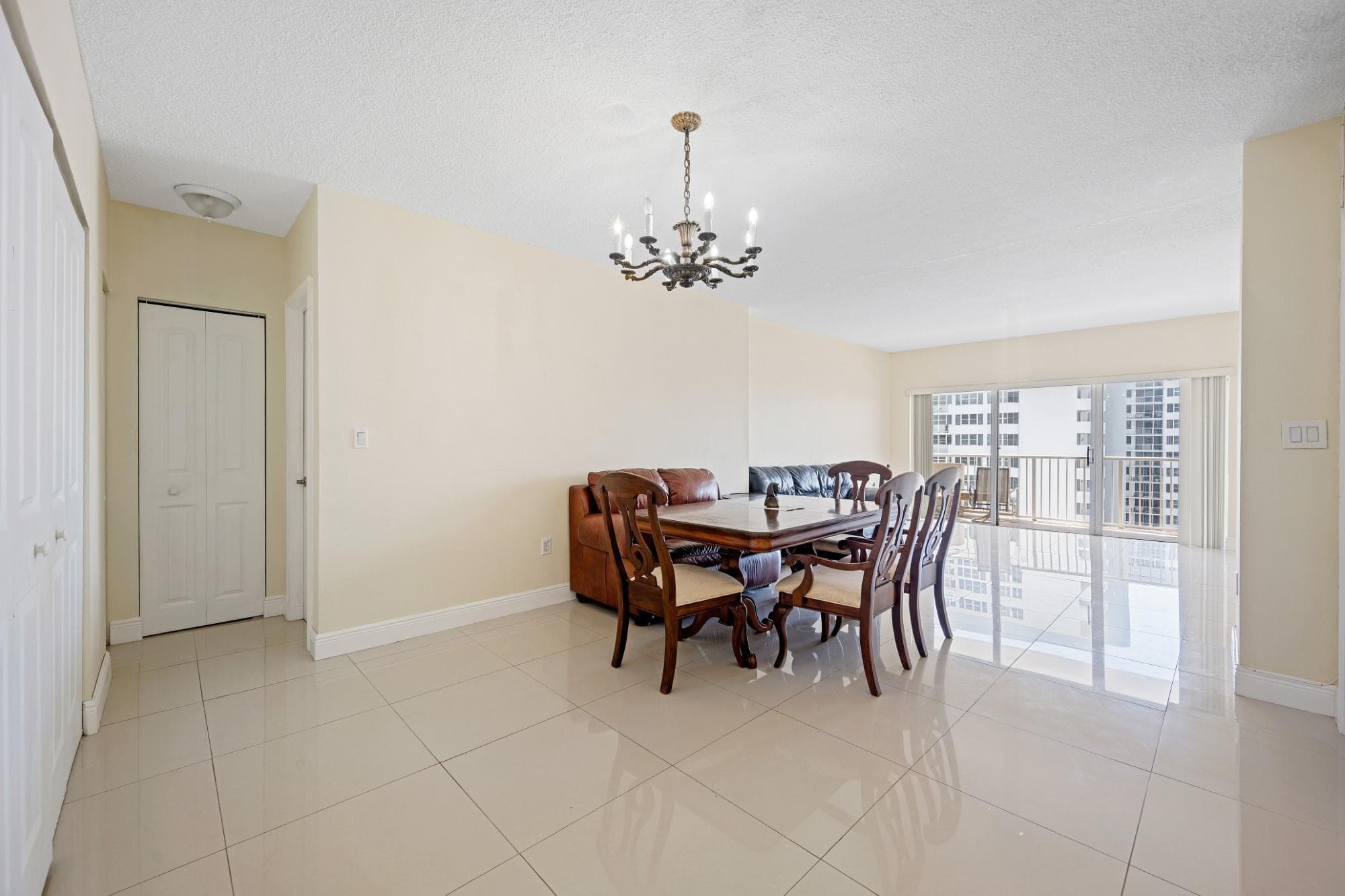 1980 S Ocean Drive 15l, Hallandale Beach, FL 33009 — photo 18 of 21