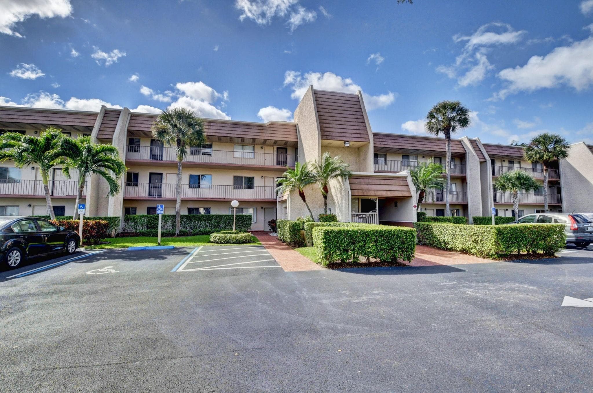 4272 Deste Court 106, Lake Worth, FL 33467 — photo 41 of 70