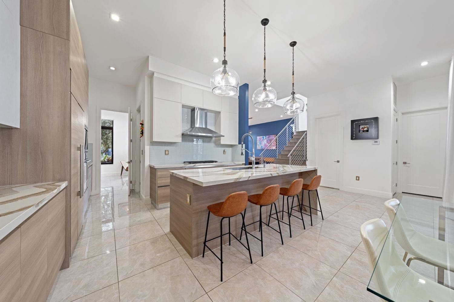 8225 Central Park Boulevard, Doral, FL 33166 — photo 13 of 75