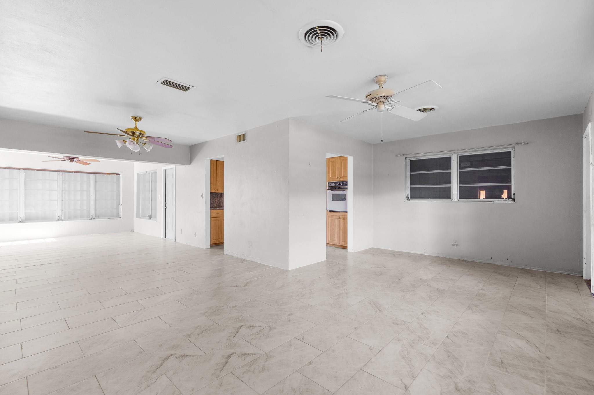 1941 NE 28th Avenue, Pompano Beach, FL 33062 — photo 8 of 49
