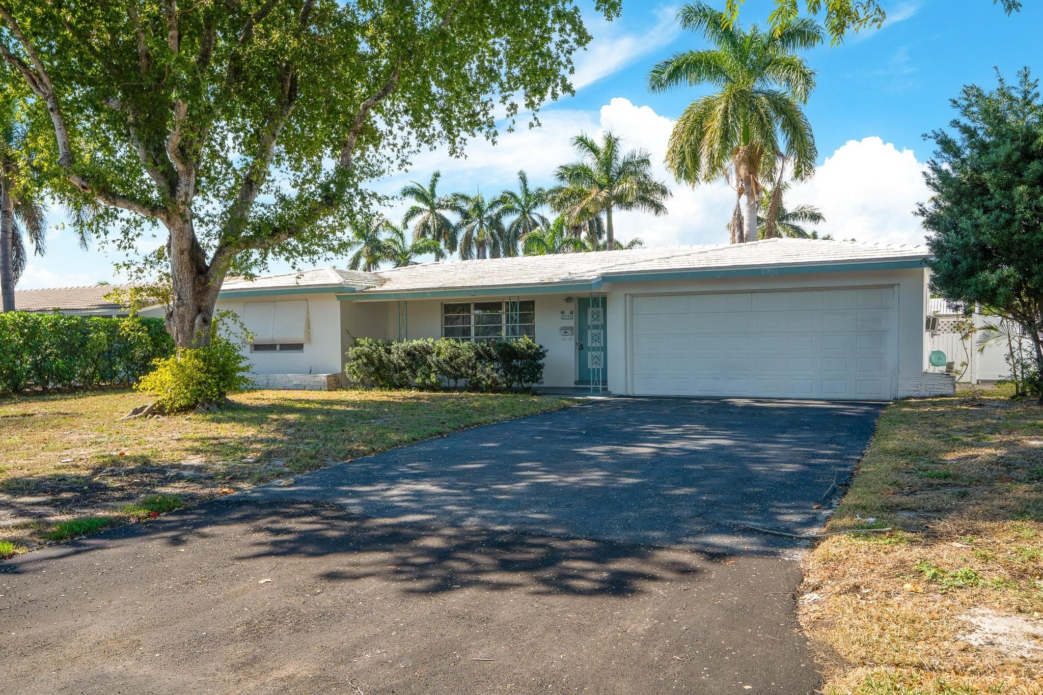 1941 NE 28th Avenue, Pompano Beach, FL 33062 — photo 29 of 49