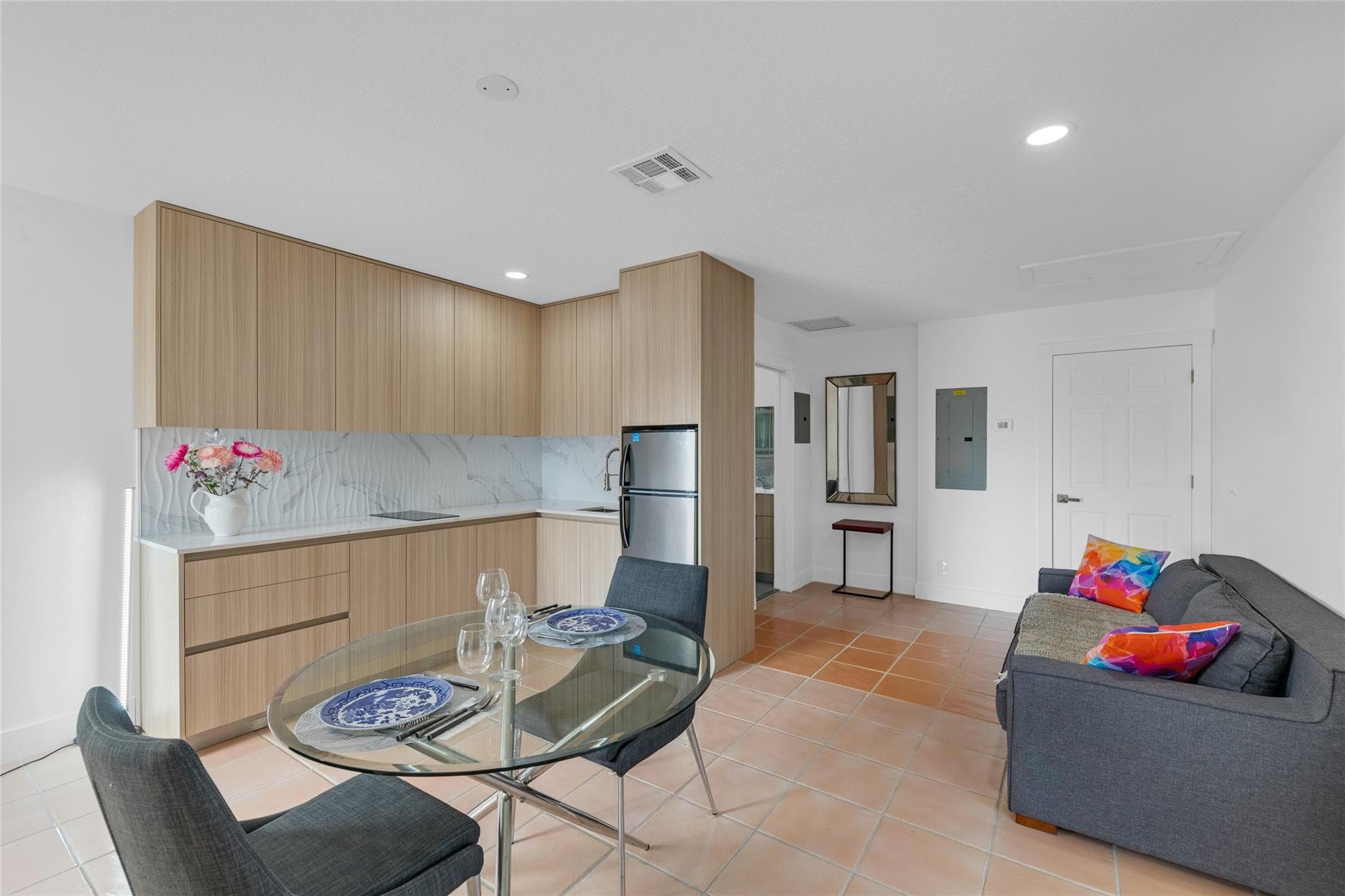 307 N Highland Drive, Hollywood, FL 33021 — photo 5 of 21