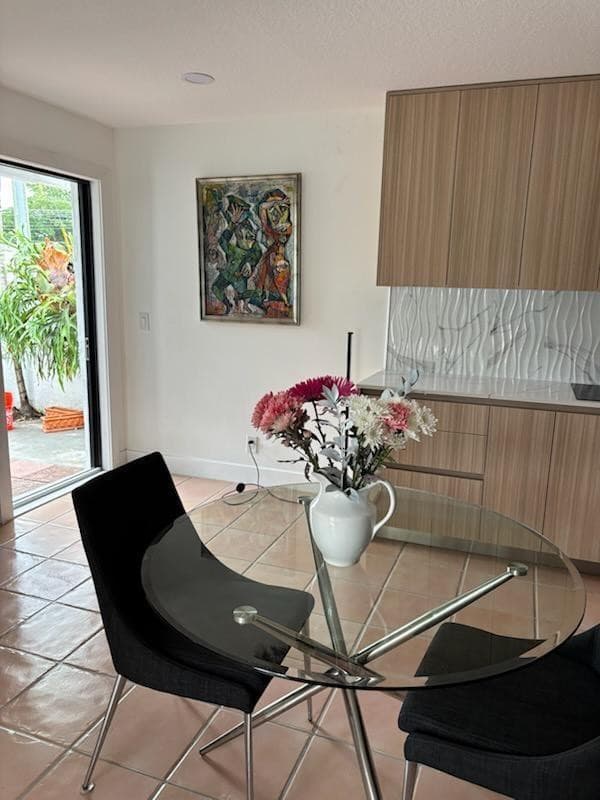 307 N Highland Drive, Hollywood, FL 33021 — photo 14 of 21
