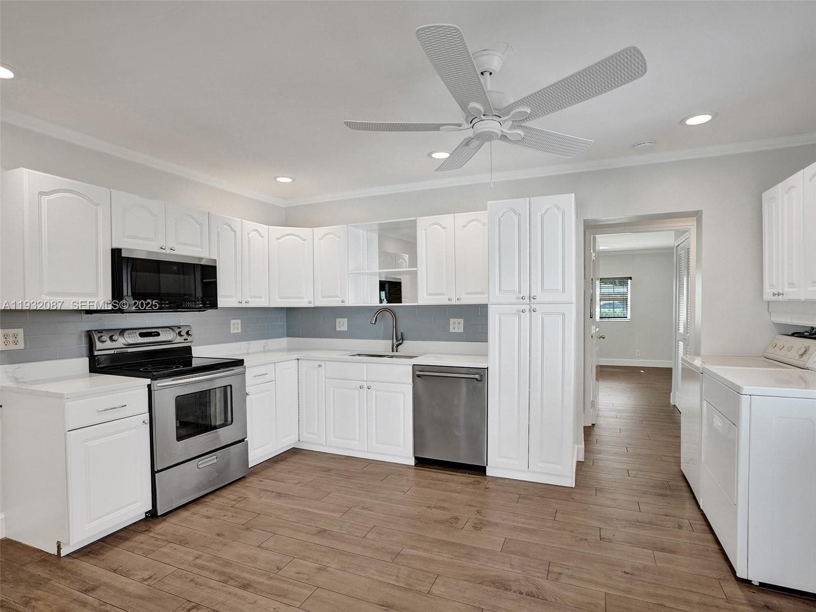 1205 Guava Isle, Fort Lauderdale, FL 33315 — photo 1 of 3