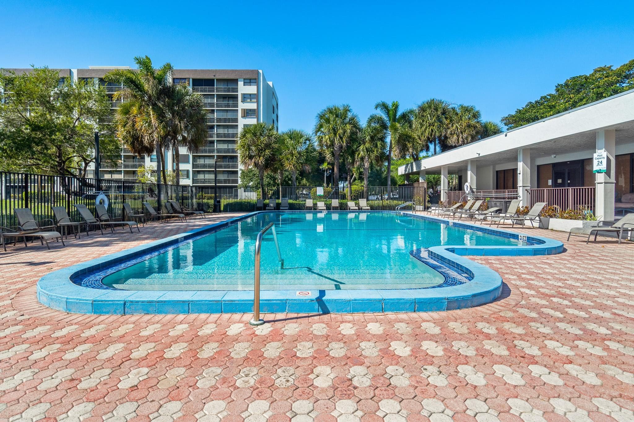1244 S Military Trail 725, Deerfield Beach, FL 33442 — photo 9 of 16