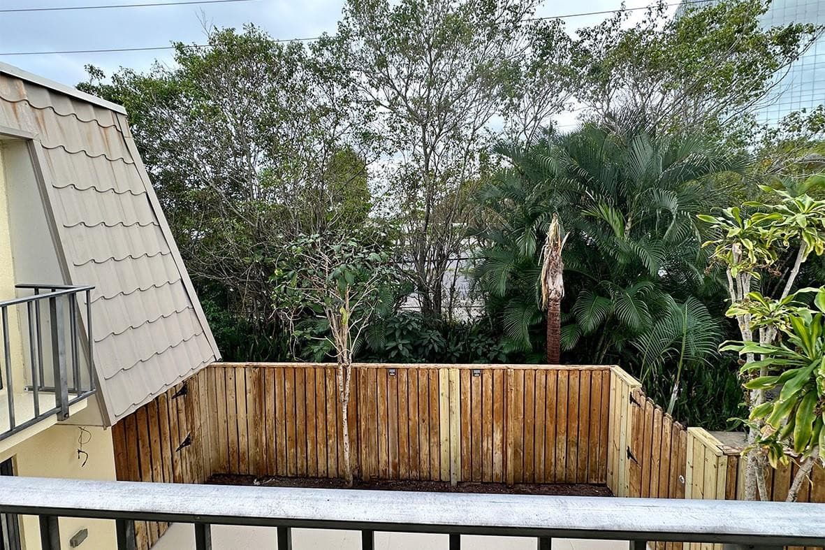 1700 Embassy Drive 402, West Palm Beach, FL 33401 — photo 25 of 38