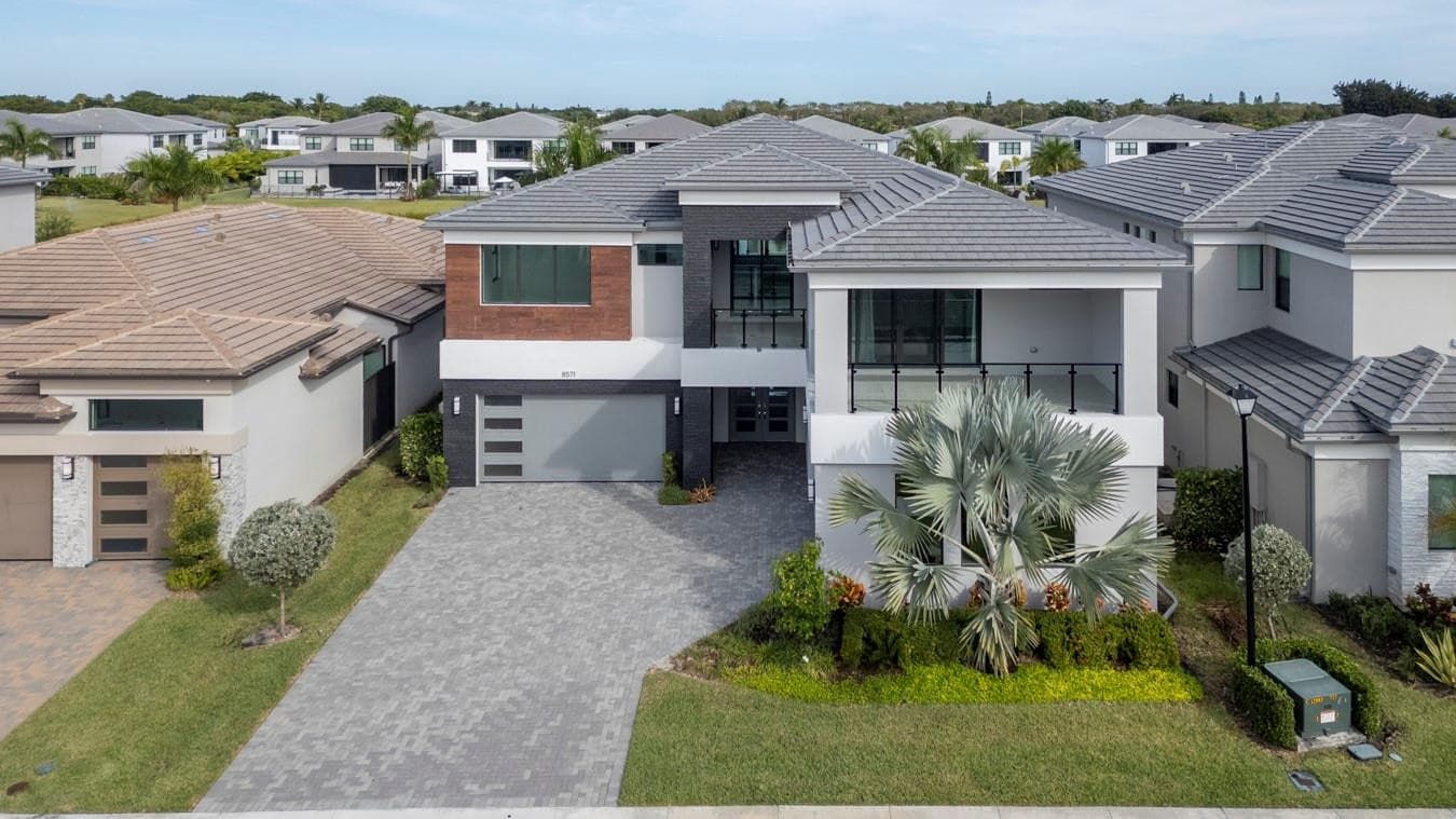 8571 Shoreacres Street, Boca Raton, FL 33434 — photo 2 of 95